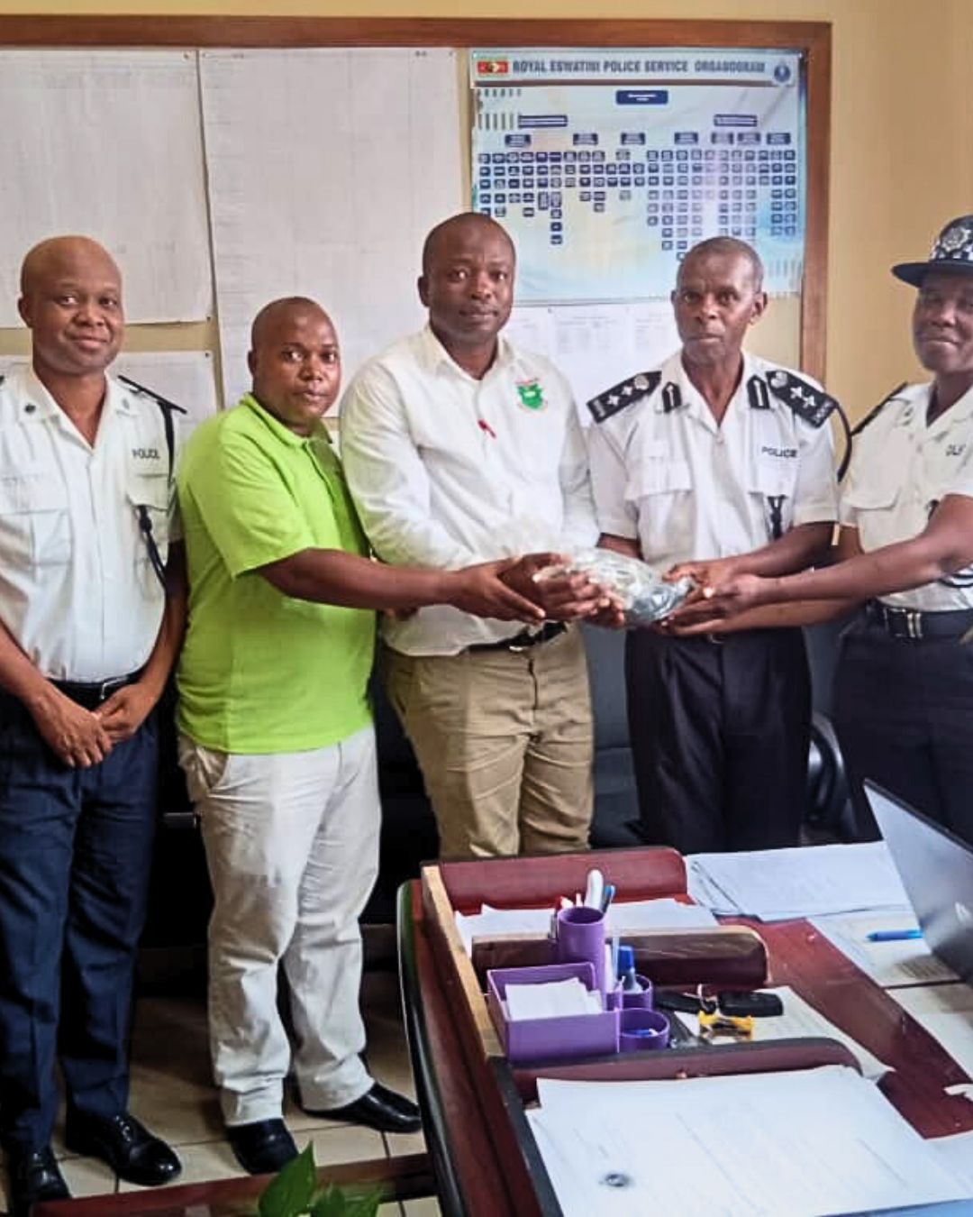 intelligence security services about image